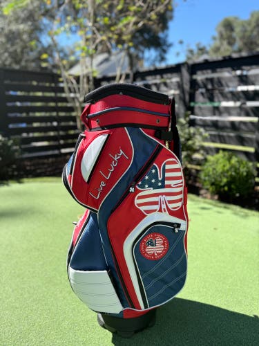 Live Lucky USA Stand Bag