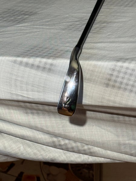 Men's Titleist ZB Forged 2 iron Right Handed Regular Flex Graphite Shaft (Used)