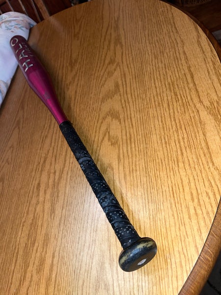 Miken Halo Light girls fastpitch softball bat