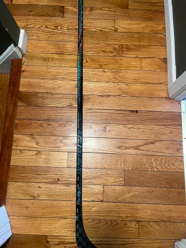 Senior Bauer Twitch Left Hand Hockey Stick P92 (New)