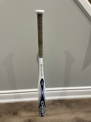 Easton Ghost Alloy Bat (-11) 19 oz 30" (Used)
