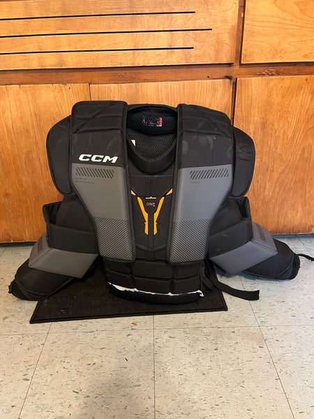Fit 4 CCM Pro Spec Goalie Chest Protector Pro Stock (Used)