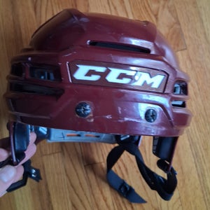 Medium CCM Tacks 910 Maroon hockey player Helmet (Used)