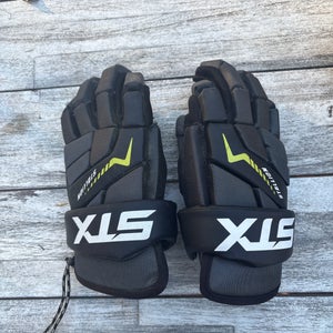 STX Stallion 200 Lacrosse Gloves Large (Used)