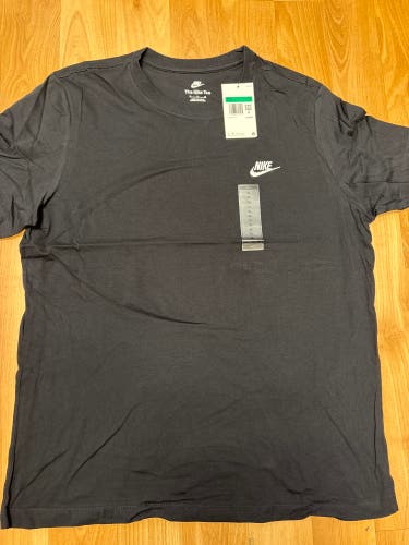 Black XL Men's Nike Tee Shirt (New)