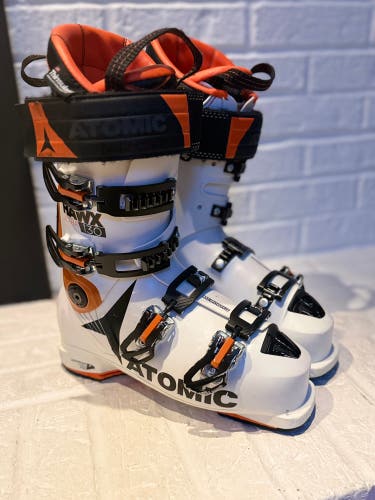 Mondo 26 & 26.5 Men's Atomic Hawx Ultra All Mountain Ski Boots Stiff Flex (Used)
