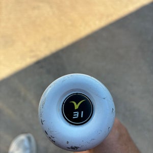 2021 Victus Vandal Hybrid USSSA Certified Bat (-8) 23 oz 31" (Used)