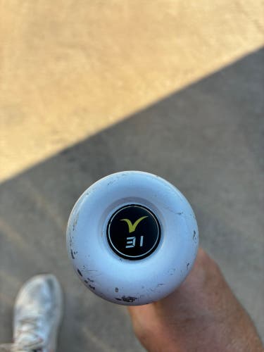 2021 Victus Vandal Hybrid USSSA Certified Bat (-8) 23 oz 31" (Used)