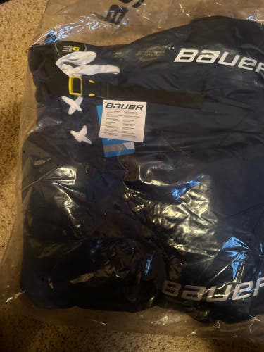 Senior Medium Bauer Supreme 3S Pro Hockey Pants (New)
