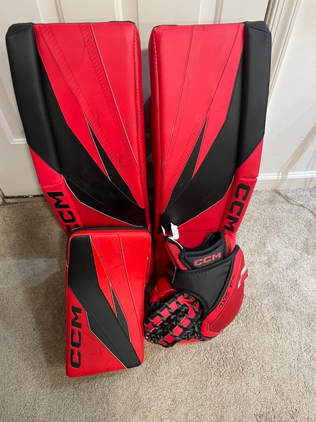 30" 2024 CCM Axis F9 Regular Goalie Full Set (Used)