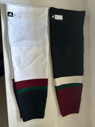 NHL Arizona Coyotes Pro Stock Adidas hockey socks (New)