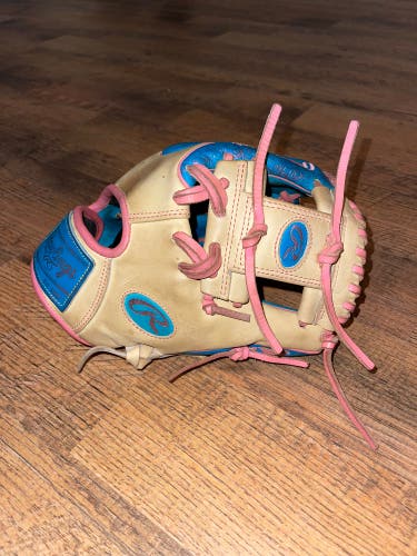 HEART OF THE HIDE VIBRANT SERIES 11.5" INFIELD GLOVE, RIGHT HAND THROW