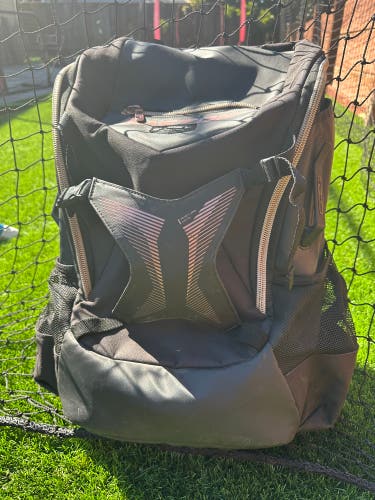 Easton Ghost NX Elite Softball Bat Bag (Used)