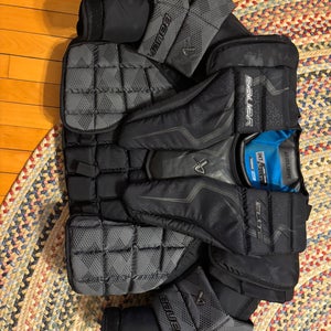 Large 2023 Bauer Elite Goalie Chest Protector (Used)