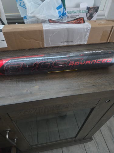 2025 Easton Ghost Advanced Composite Bat (-11) 32 oz 33"