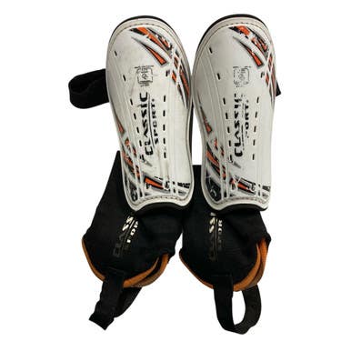 Used Classic Sports Soccer Shin Guards Junior White MD 11406-S000105837