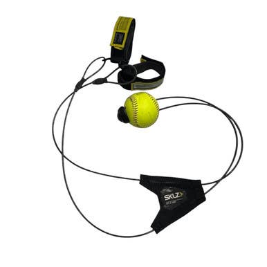 Used SKLZ HIT AWAY SOFTBALL BB/SB Training Aid 11406-S000106588