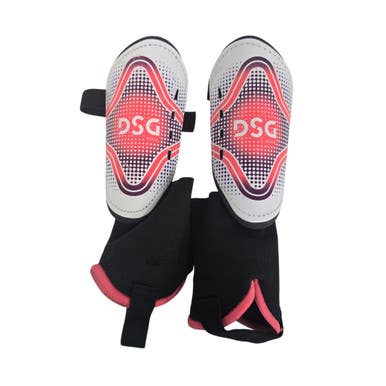 Used Soccer Shin Guards Junior White MD 11406-S000106002