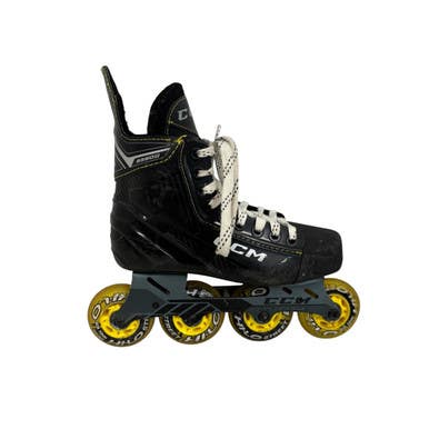 Used CCM SUPER TACK 9350 R Junior Hockey Skate Junior 03 11406-S000107041