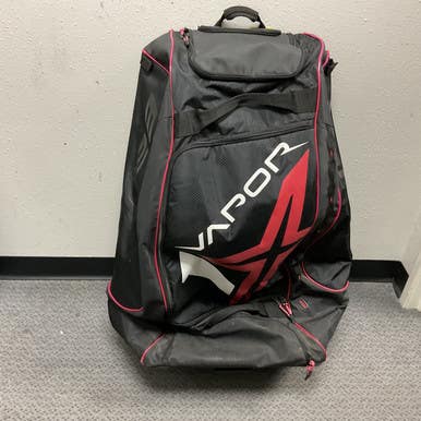Used Bauer VAPOR 1X WHEEL BAG Sr Hockey Wheeled Black 11855-S000190846