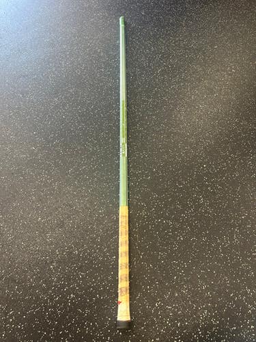 Used Maverik ALUMINUM Mens Def/LSM LAX Shaft Green 56" 11849-S000032605