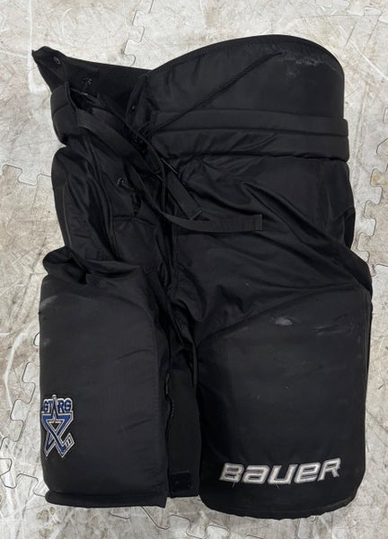 Men's Senior Large +1 Bauer Hockey Pants (Used)