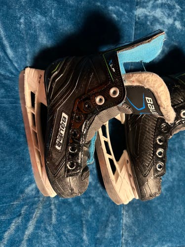Bauer XLP Hockey Skates Regular Width 12 (Used)