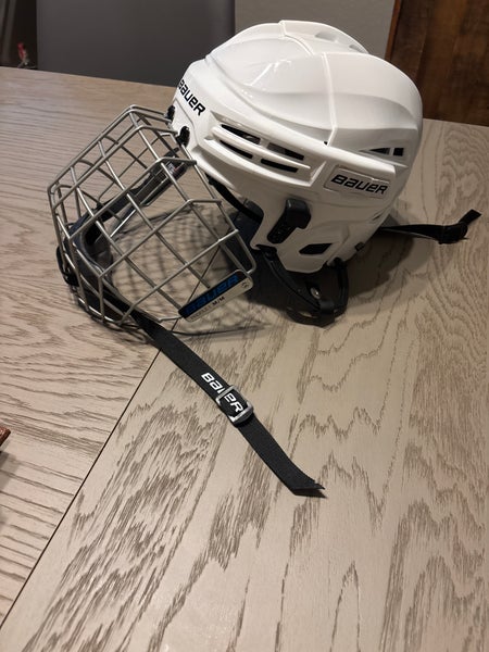 Medium Bauer IMS 5.0 Helmet (New)