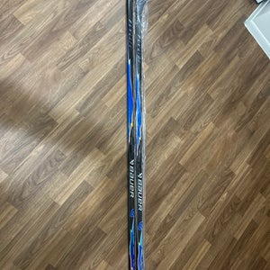 Senior Bauer Vapor FlyLite Right Handed Hockey Stick P92M Pro Stock (New)