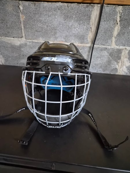 Youth Bauer Prodigy Helmet (Used)