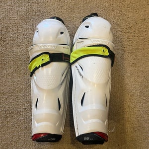 Junior Bauer Vapor 12" Shin Pads (Used)