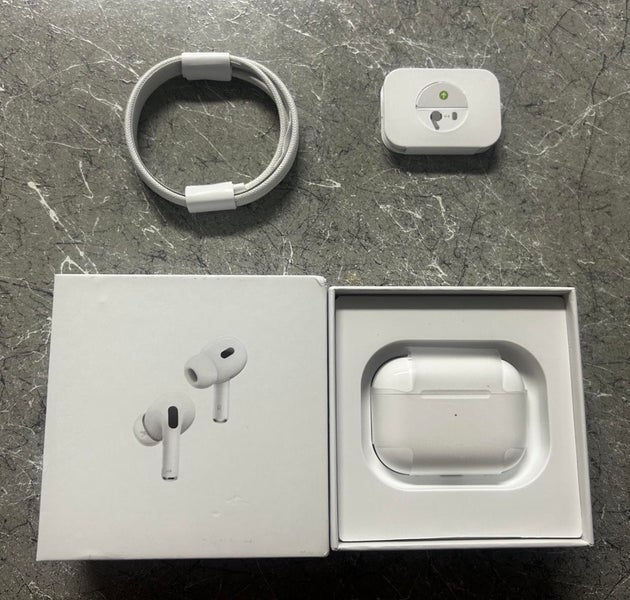 AirPod pro 2(used less than an hour)