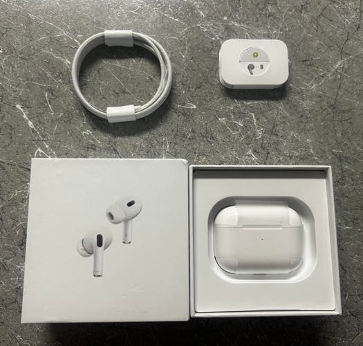 AirPod pro 2(used less than an hour)