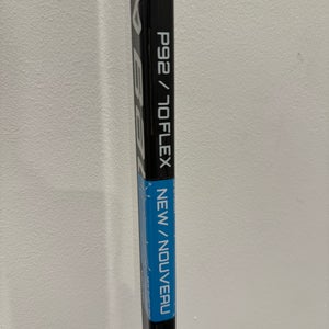 Senior Bauer Vapor FlyLite Hockey Stick (New) Left, P92, 70 Flex
