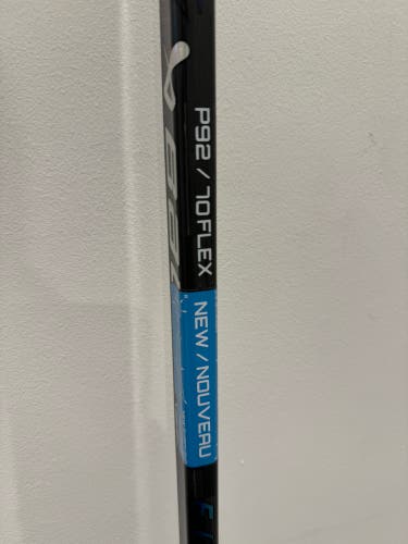 Senior Bauer Vapor FlyLite Hockey Stick (New) Left, P92, 70 Flex