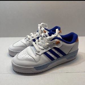 Men's Size M 6.5 (W 7.5) Adult Adidas Shoes (New)