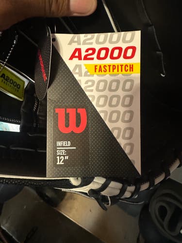 RH Wilson Infield A2000 Softball Glove 12" (New)