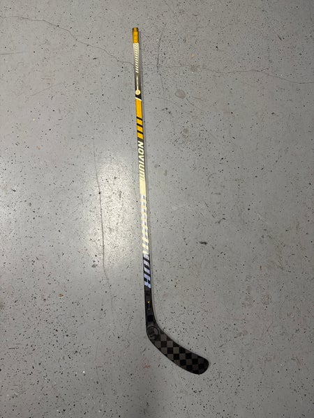 Intermediate Warrior Novium Pro Right Handed Zadorov LE Hockey Stick W03 (Used)