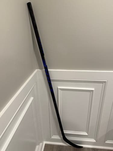Senior CCM RibCor Trigger 10 Pro Right Hand Hockey Stick P28 (New) 70 Flex
