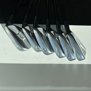 USED Callaway Prototype Iron Set 5-PW Graphite ALDILA TGi 120 Stiff Shafts RH