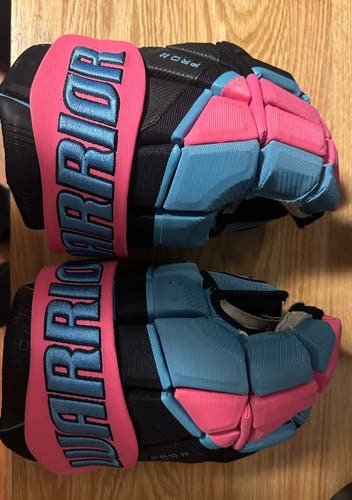 Warrior Pro Series II Gloves 14" (Used)