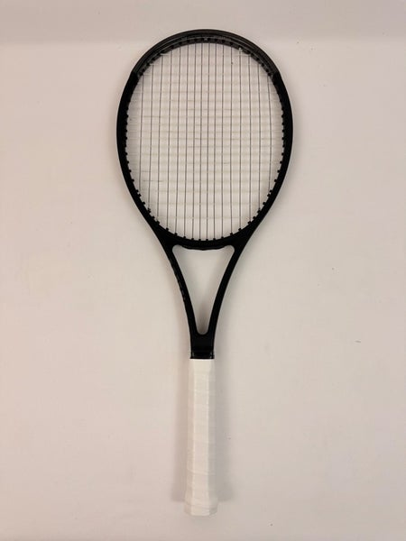 Wilson Pro Staff RF97 V13, 4 1/4 Excellent 9.5/10