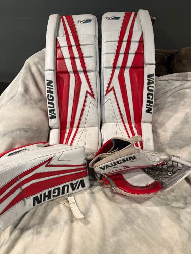 30" Vaughn V9 Pro Carbon Regular Goalie Full Set (Used)