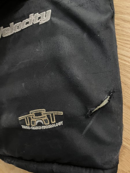 Senior Small Vaughn V4 Hockey Goalie Pants (Used)