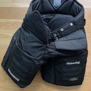 Senior Small Vaughn V4 Hockey Goalie Pants (Used)