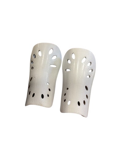 Used Soccer Shin Guards Youth White XS 11884-S000054672