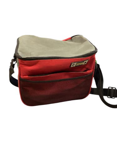 Used Innova Disc Golf Bag Red 11884-S000054633