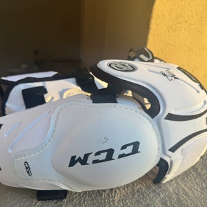 Senior Large CCM 19K Elbow Pads Pro Stock (Used)