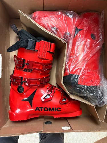 Mondo 24 & 24.5 Atomic Ski Boots Stiff Flex (New)