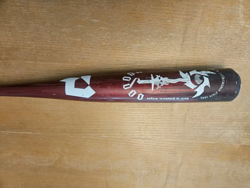 2025 DeMarini Voodoo Alloy BBCOR Certified Bat (-3) 30 oz 33" (Used)